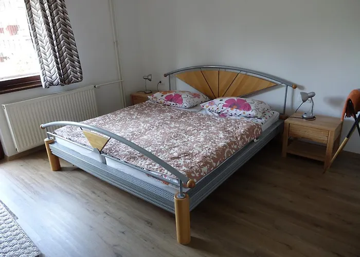 Booa Irena アパート ボーヒニ