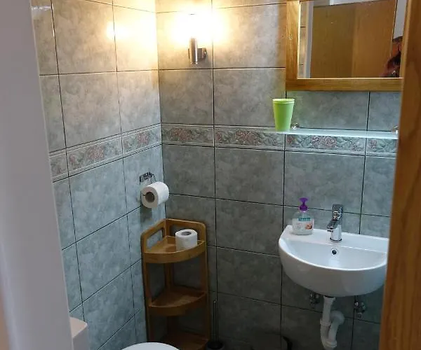 Booa Irena アパート ボーヒニ